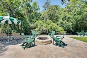 Interior - Riverfront Cottage in Homosassa: 'chateau Relaxo' (Homosassa)