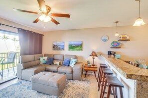 Apartment (1 Bedroom) | Interior - Molokai Shores Resort Condo w/ Pool & Views! (Kaunakakai)