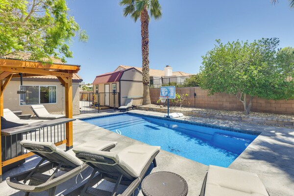 Lovely Bullhead City Retreat W/ Pool And Hot Tub - Laughlin, NV