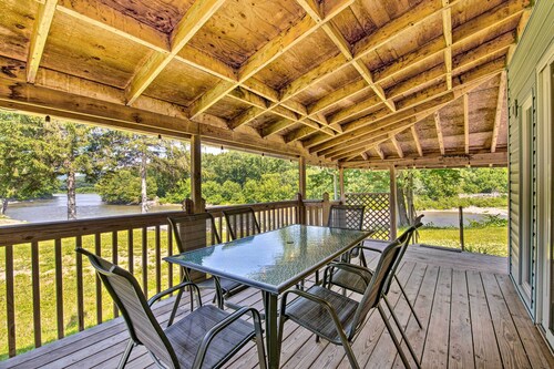 River Views & Covered Deck: Susquehanna Home!