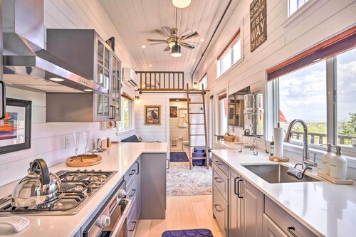 Modern Clarkdale Tiny Home on Mingus Mountain