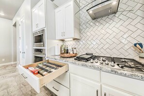 House (3 Bedrooms) | Interior - Pet-friendly Las Cruces Home ~ 7 Mi to Dtwn! (Las Cruces)