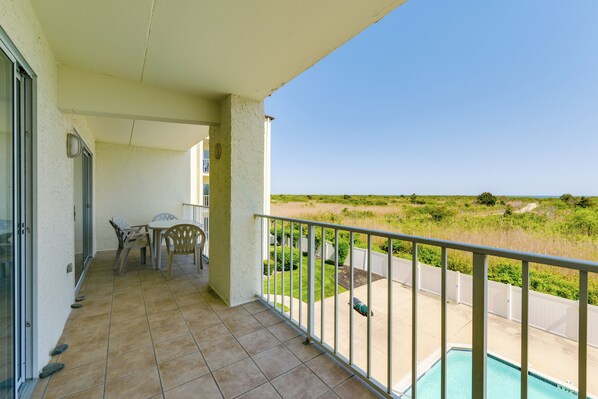 Interior - Atlantic City Area Vacation Rental w/ Pool Access! (Brigantine)