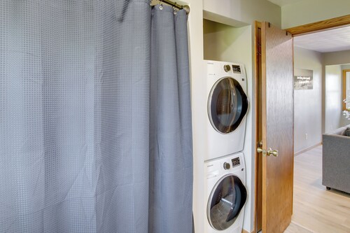 Lakefront Winneconne Home w/ Private Dock!