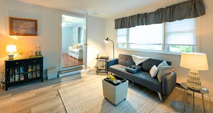 Pet-friendly New York Escape w/ Deck, Near Beaches