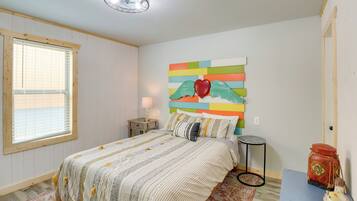 Apartment (0 Bedroom) | Interior