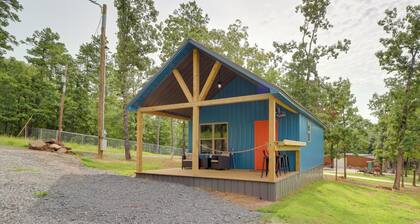 Beautiful Studio Cabin Near Greers Ferry Lake!