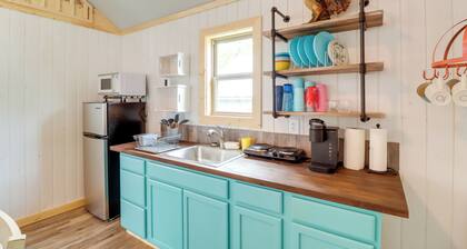 Studio Cabin in Higden: Boating, Fishing & More!