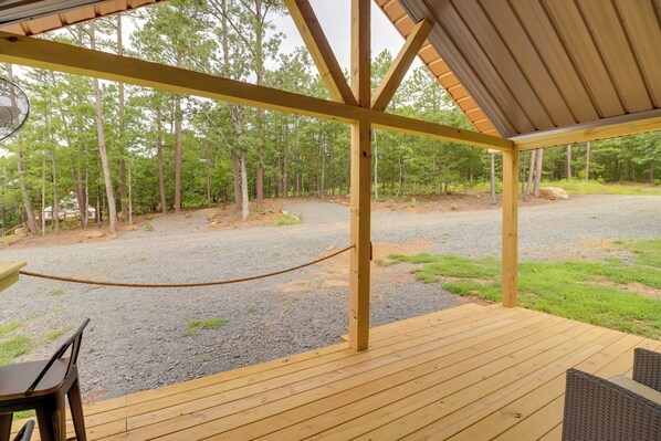 Interior - Studio Cabin in Higden: Boating, Fishing & More! (Higden)