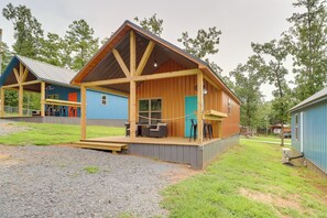 Apartment (0 Bedroom) | Interior - Studio Cabin in Higden: Boating, Fishing & More! (Higden)