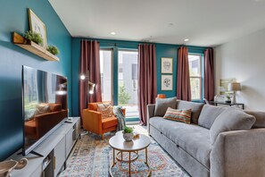 House (3 Bedrooms) | Front of property