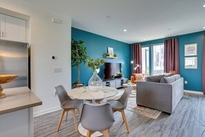 單棟房屋 (3 Bedrooms) | 內部