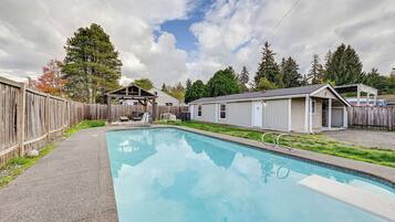 Apartment (0 Bedroom) | Front of property