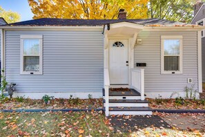Exterior detail - Charming Boho Home Near Osu, Short North, Downtown (Columbus)