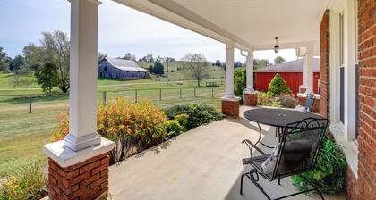 3 Mi to South Holston Lake: Home w/ Mtn Views