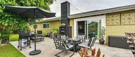 Casa (3 Bedrooms) | Restaurante al aire libre