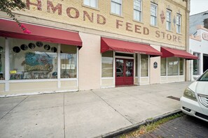 Apartment (0 Bedroom) | Interior - Downtown Wilmington Studio in Historic District! (Wilmington)