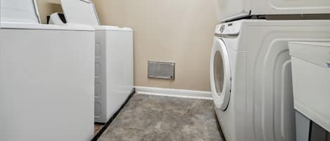 Apartment (0 Bedroom) | Interior