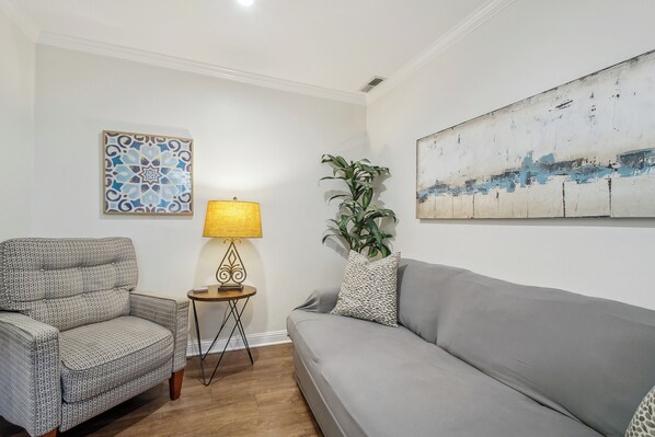 Apartment (0 Bedroom) | Interior - Downtown Wilmington Studio in Historic District! (Wilmington)