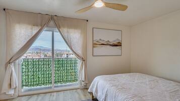 Apartment (1 Bedroom) | Interior