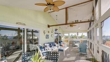 House (2 Bedrooms) | Front of property