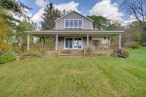 House (5 Bedrooms) | Interior - Historic New Lebanon Hideaway on 33 Private Acres! (New Lebanon)