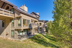 Apartment (1 Bedroom) | Interior - Cozy Condo w/ Balcony - Near Big Sky Resort! (Big Sky)