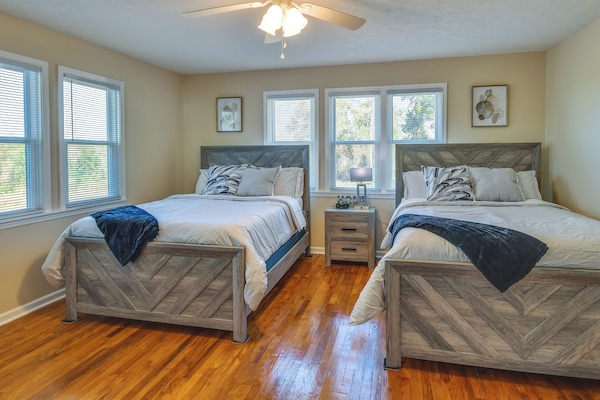 House (4 Bedrooms) | Interior