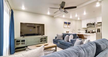 Fast Wifi & Free Parking: Cozy Fontana Apartment