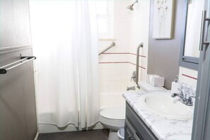 Bathroom - Entire House in North Denver (Denver)