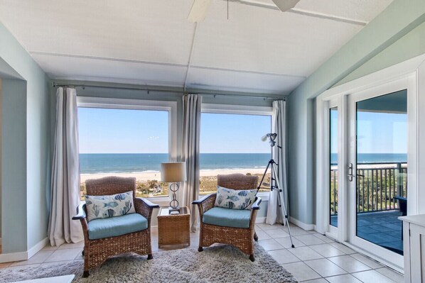 Interior - Sunrise Shores with INSANE views (Fernandina Beach)