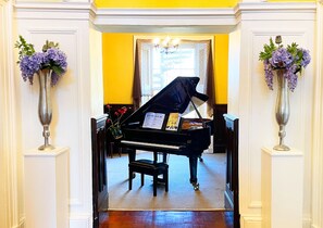 Interior - Kirkhill Estate Rooms (Gorebridge)