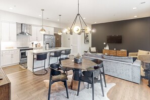 Interior - Updated Music City retreat with open kitchen, bright accents, and storage space (Nashville)