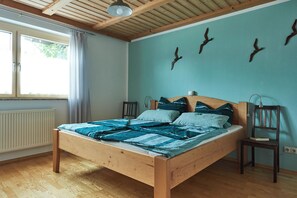 2 bedrooms, iron/ironing board, travel cot, free WiFi - Gemütliche Ferienwohnung auf dem Land (Tuntenhausen)