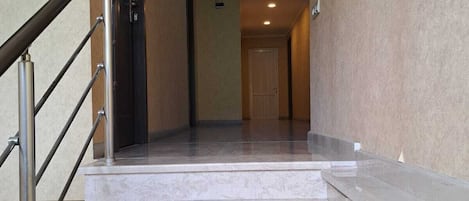1 camera, Wi-Fi gratuito