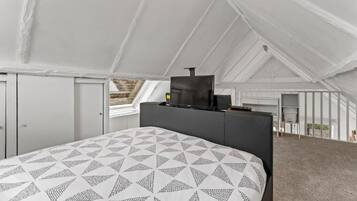 1 Schlafzimmer, Schreibtisch, Bügeleisen/Bügelbrett, kostenloses WLAN