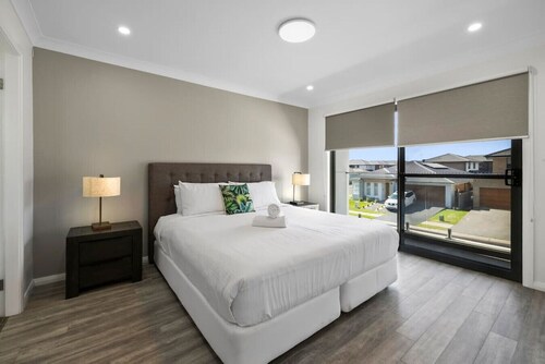 Your Home Away from Home: 4BR Escape