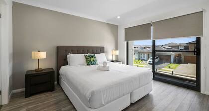 Your Home Away from Home: 4BR Escape