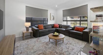 Your Home Away from Home: 4BR Escape