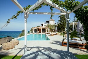 Hus | 5 soverom, skrivebord og lydisolert