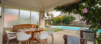 Villa Les Lys - Avec piscine et grand jardin