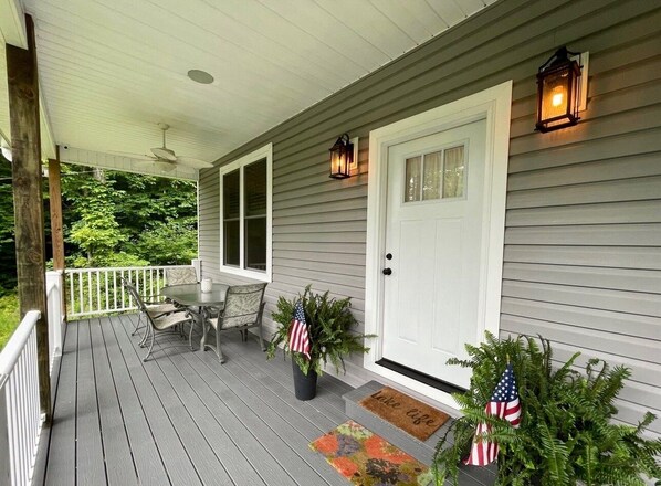 屋外ダイニングエリア