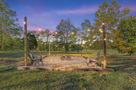 Property grounds. The Luxe/ Hot Tub/ On Bright Leaf Golf Course