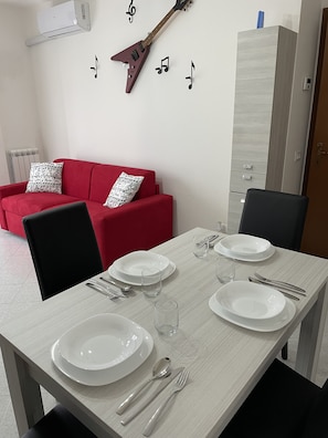 Dining - House of music near Venice (Mogliano Veneto)