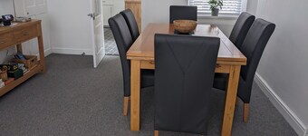 Discover the Splendour of Cape Cottage – Your Ultimate Retreat in South Wales!