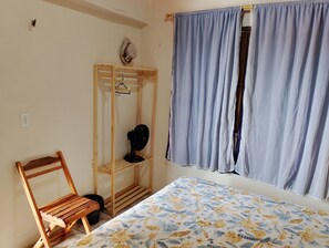 4 chambres, bureau, fer et planche à repasser, Wi-Fi gratuit
