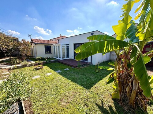 Bright house with garden