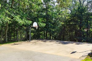 Sports court
