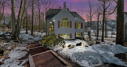 Poconos Paradise: Kids, family, ski, fall foliage