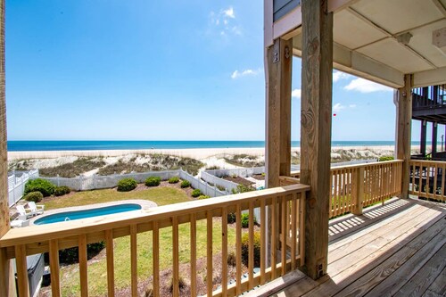 The Coastal Escape, Oceanfront House in Atlantic Beach, NC!